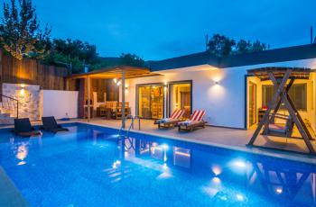 Villa Yaprak Korunaklı Tatil Villası