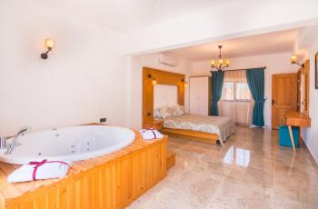 Villa Tiraje Geniş Bahçeli Tatil Villası