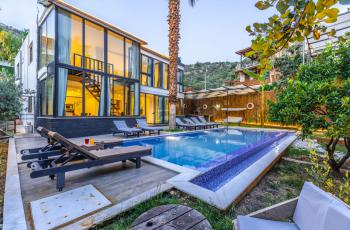 Villa Zülfiye, Denize Yakın Lüks Tatil Villası