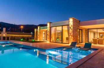 Villa Vip, Lüks Muhafazakar Villa,