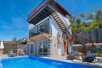 Villa Saten
