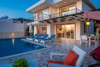 Villa Eslem Üzümlü