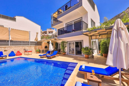 Villa Esma Merkeze Yakın Villa