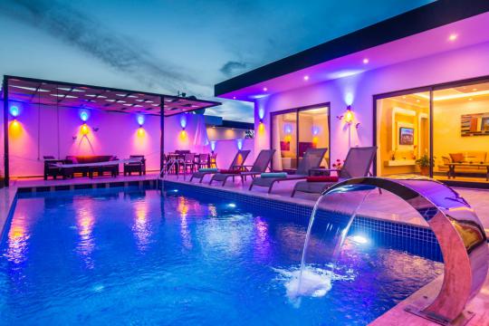 Villa Safa, Lüks Muhafazakar Villa