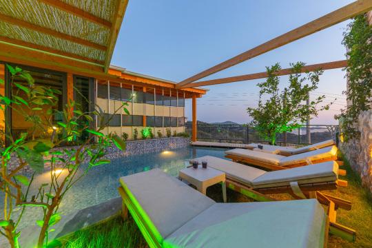Villa Dacron, Çocuk Havuzlu Tatil Villası