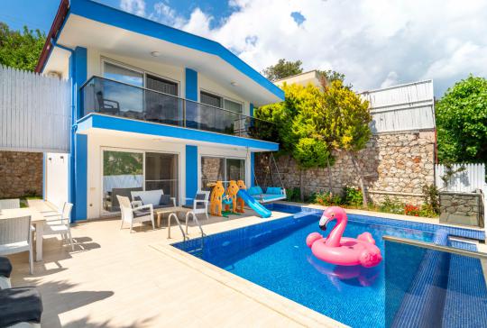 Villa Deniz - Çocuk Havuzlu, Muhafazakar Kiralık Villa