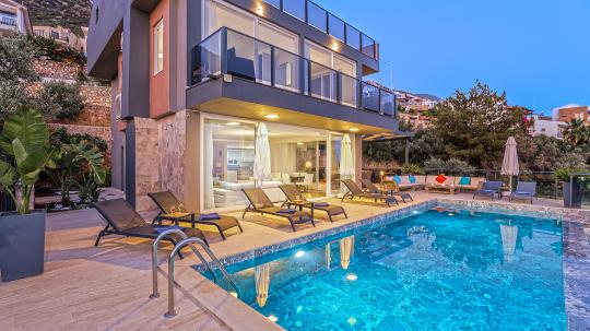 Villa Waratah, Deniz Manzaralı Kiralık Villa